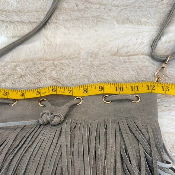 VENUS Gray Fringe Crossbody Bag - Picture 9 of 10